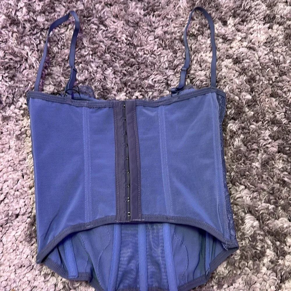 Urban Outfitters Corset! Only worn once! Size XS/SMALL - Picture 2 of 2